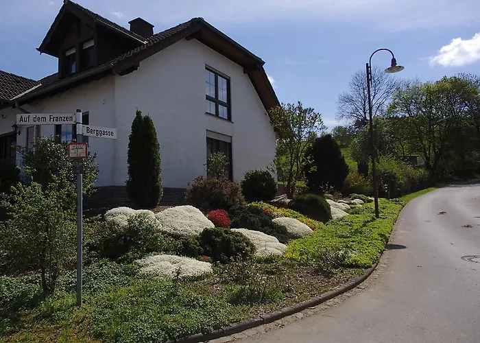 Meisenthal Nähe Nürburgring * Kelberg